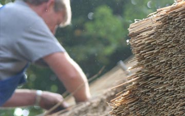 professional Bamburgh thatchers